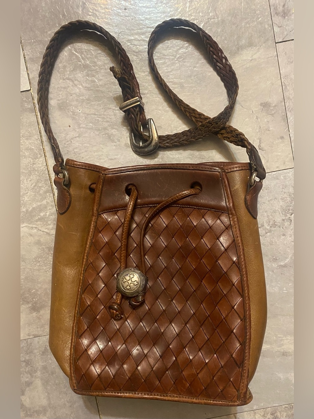 Vintage Y2K Brighton Brazilian Bree Brown Woven Leather Drawstring Bucket Bag